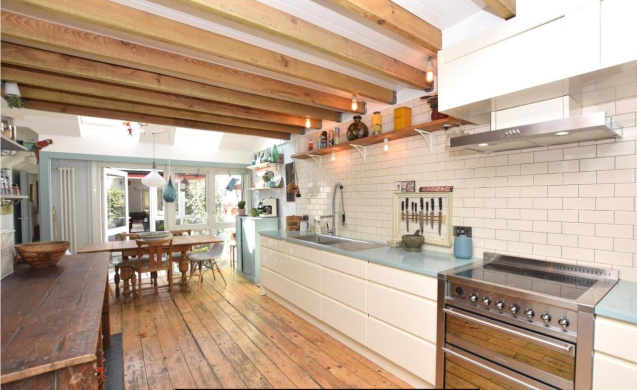 Stylish 3 Bed House With Parking In Bermondsey, Se1 Ferienhaus